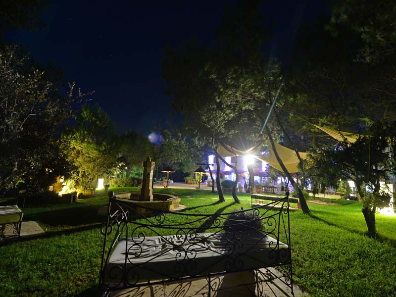 Au Domaine de Fontbespierre_30900 NIMES_10